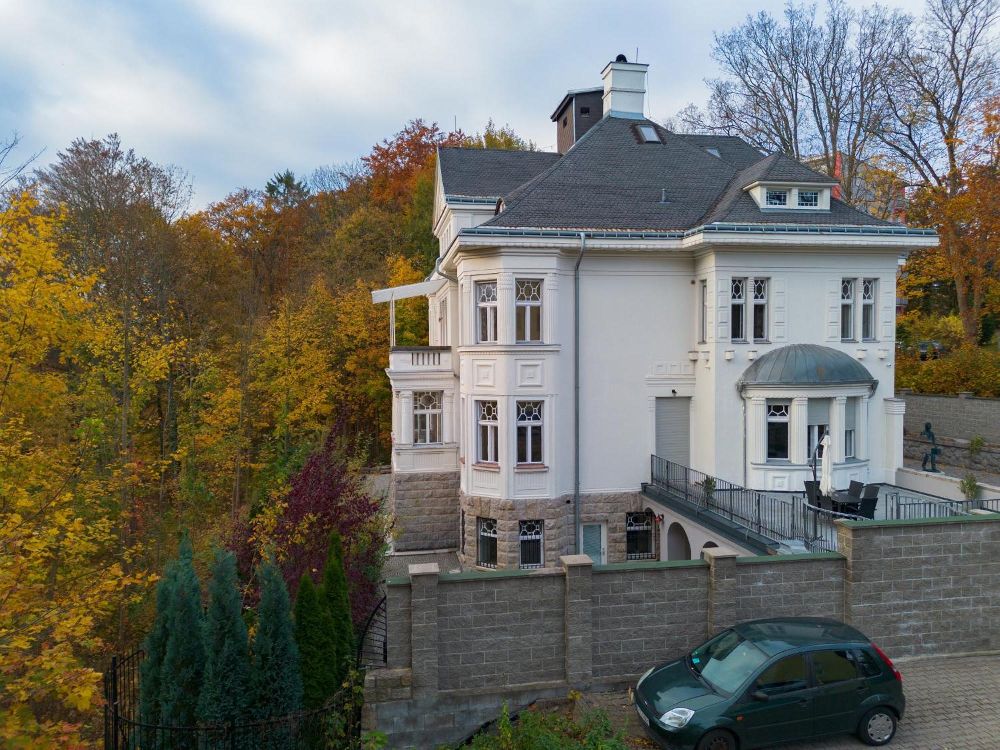 Ertlova Vila Jablonec nad Nisou Exterior photo